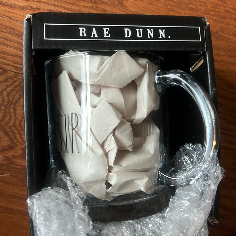 Rae Dunn 16oz Glass Mug
